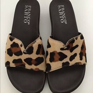 💖Host Pick💖Franco Sarto leather slide sandals w/ cheetah pattern